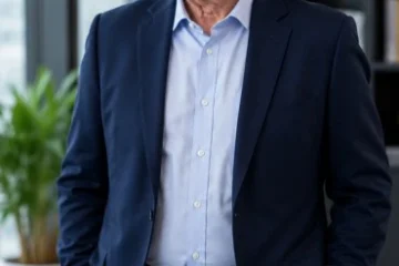 Dr. Patrick Comstock